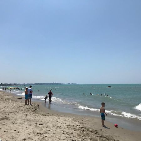 ゴーレムNear The Seaアパートメント エクステリア 写真